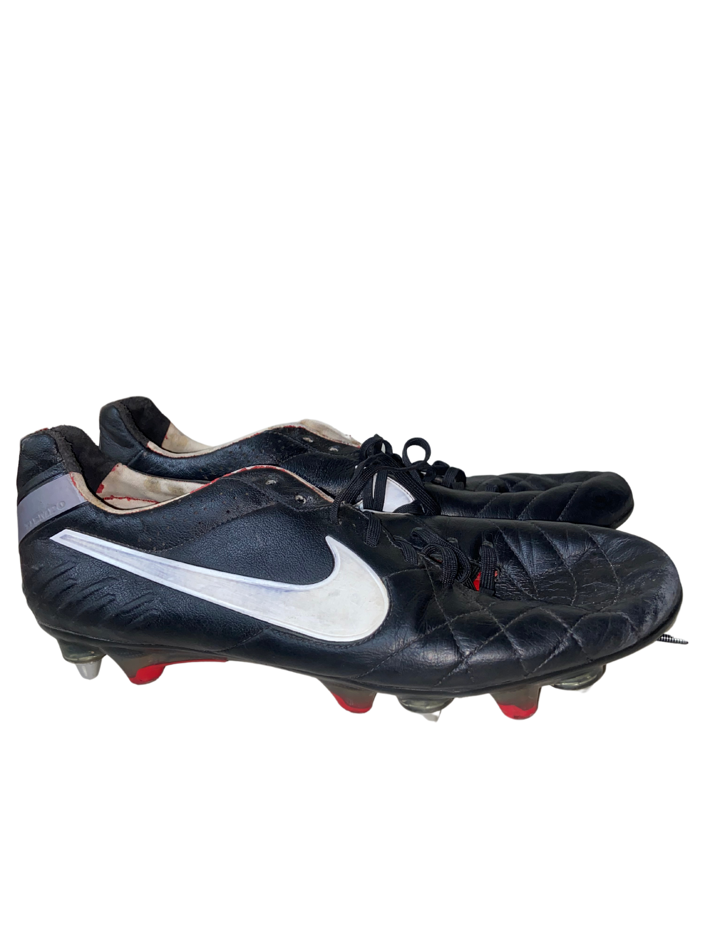 NIKE TIEMPO FOOTBALL CLEATS